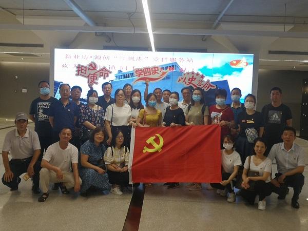 羊肚菌上市冬日采收忙